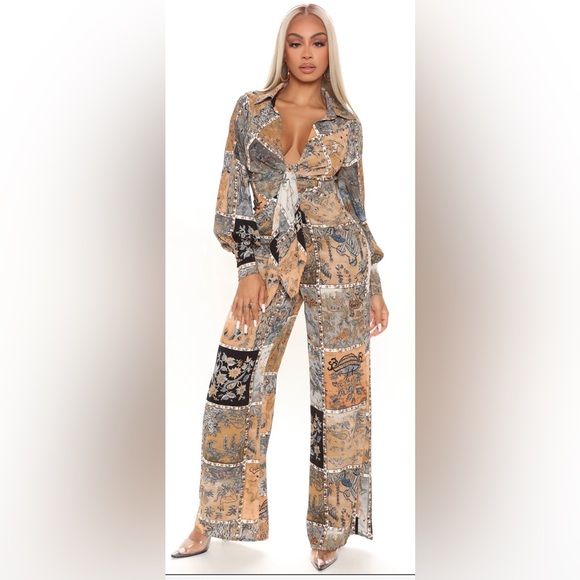 Printed Jumpsuit Size Small - Picture 1 of 5